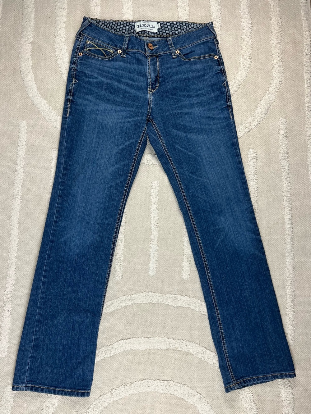 Ariat R.E.A.L. Mid Rise Straight Leg Western Jeans Thick Stitch – Size 31R - Picture 2 of 13